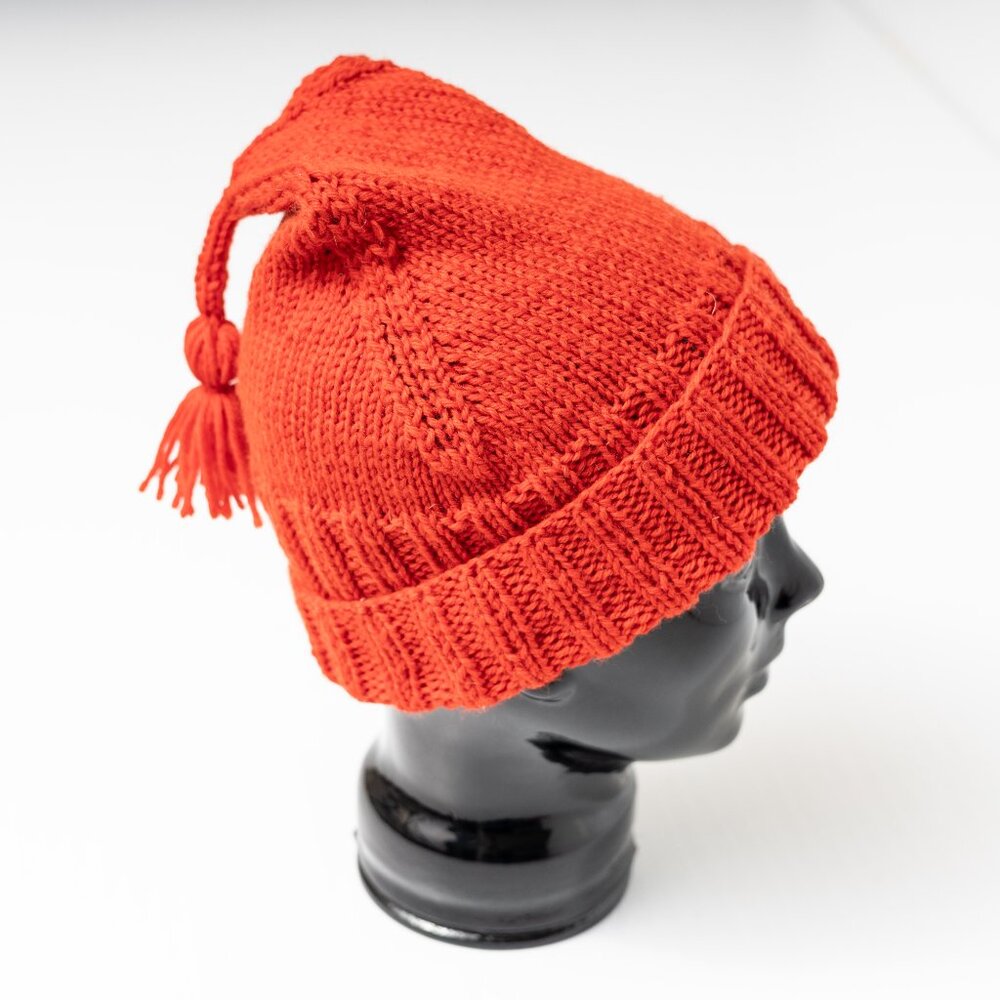 Hand Knit Traditional Norwegian Nisselue Pointed Red Resistance Hat - Picture 5 of 5